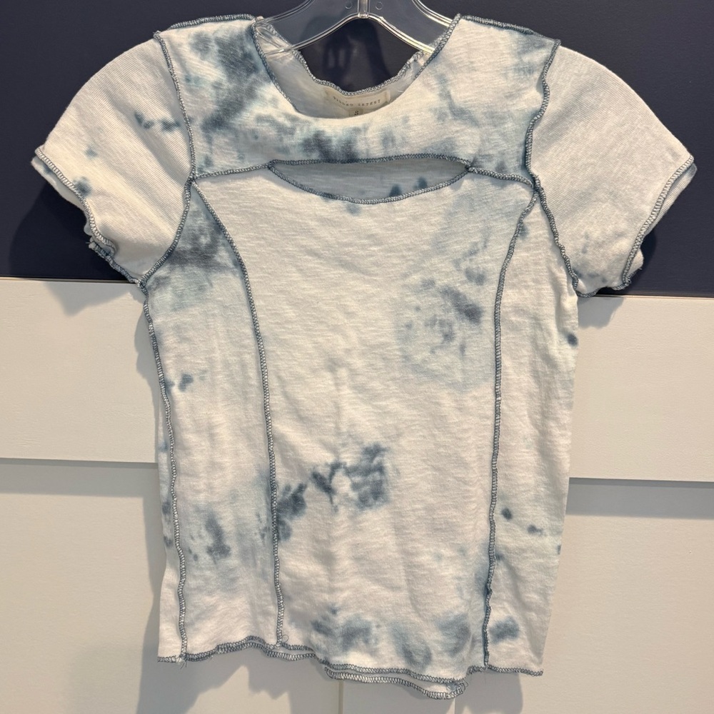 Gilded Intent Blue and White Tie-Dye Blouse by Buckle Size S